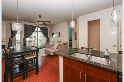 711 Cosmopolitan Drive NE #338, Atlanta, GA 30324 - Photo 9