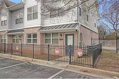 2042 Bolton Road NW, Atlanta, GA 30318 - Photo 3