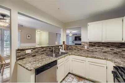 2501 Vineyard Way SE, Smyrna, GA 30082 - Photo 11