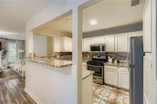 2501 Vineyard Way SE, Smyrna, GA 30082 - Photo 13