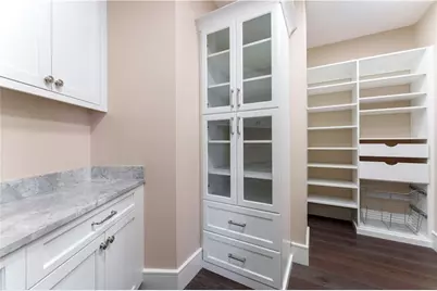 3376 Peachtree Road NE #35A, Atlanta, GA 30326 - Photo 7