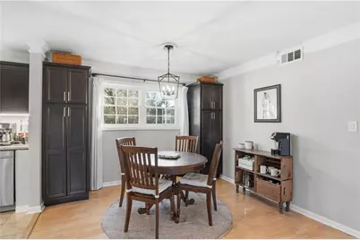 311 Peachtree Hills Avenue NE #7B, Atlanta, GA 30305 - Photo 9