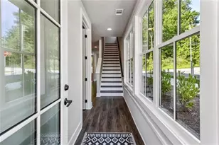 2144 Tidwell Ln, Atlanta, GA 30318 - Photo 5