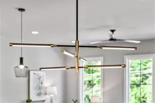 2144 Tidwell Ln, Atlanta, GA 30318 - Photo 11