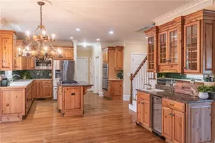 2169 Glenmore Ln, Snellville, GA 30078 - Photo 15