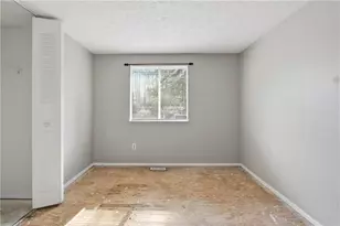 330 Hembree Forest Cir, Roswell, GA 30076 - Photo 17