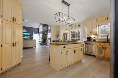 2170 Peachford Lane, Lawrenceville, GA 30043 - Photo 15