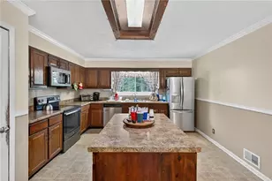 2093 Gherry Dr, Austell, GA 30106 - Photo 11