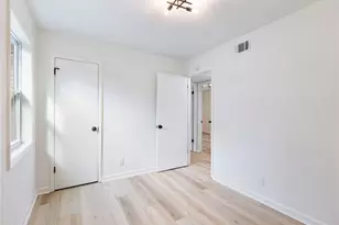 930 Woodbridge Dr NE, Conyers, GA 30012 - Photo 21