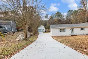 930 Woodbridge Dr NE, Conyers, GA 30012 - Photo 5