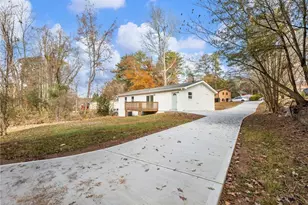 930 Woodbridge Dr NE, Conyers, GA 30012 - Photo 31