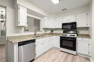 6057 Coventry Cir, Alpharetta, GA 30004 - Photo 17