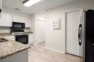 6057 Coventry Cir, Alpharetta, GA 30004 - Photo 15