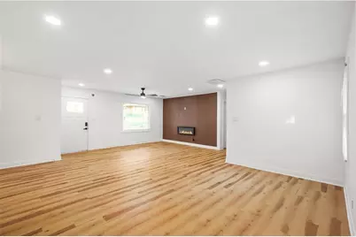 766 Pegg Road SW, Atlanta, GA 30315 - Photo 5