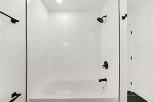 578 Alfred Rd NW, Atlanta, GA 30331 - Photo 15