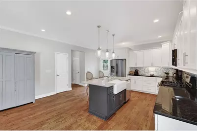 208 Mellrich Avenue NE, Atlanta, GA 30317 - Photo 3