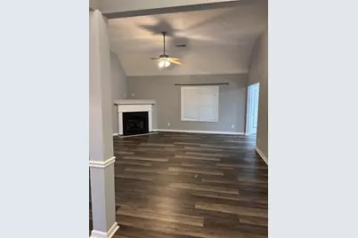 2460 Huntington Drive, Loganville, GA 30052 - Photo 9