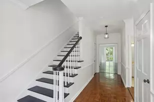 49 Willow Glen, Atlanta, GA 30342 - Photo 5