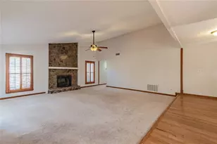 330 Broken Lance Pl, Alpharetta, GA 30022 - Photo 7