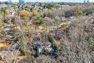 6590 Williamson Dr, Atlanta, GA 30328 - Photo 43