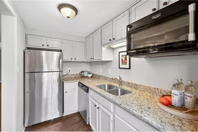 6590 Williamson Drive, Atlanta, GA 30328 - Photo 35