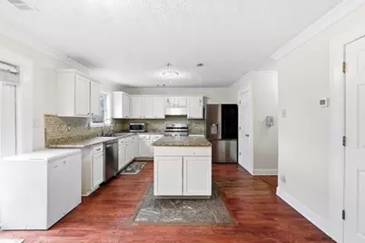 1078 Pine Acre Drive, Sugar Hill, GA 30518 - Photo 9