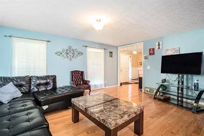 1535 Summit Pond Circle, Loganville, GA 30052 - Photo 9