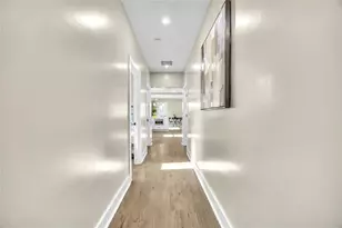 85 E Lake Dr NE, Atlanta, GA 30317 - Photo 29