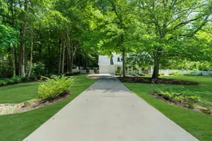 205 Mayfield Cir, Alpharetta, GA 30009 - Photo 3