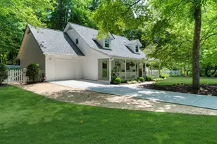 205 Mayfield Cir, Alpharetta, GA 30009 - Photo 5