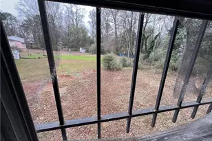 5827 Christopher Ln, Lithonia, GA 30058 - Photo 7