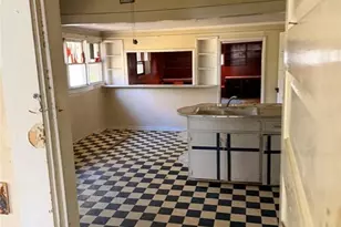 320 W Magnolia St, Fitzgerald, GA 31750 - Photo 3