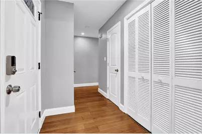 700 Pepperwood Trl, Stone Mountain, GA 30087 - Photo 5