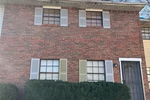 6354 Shannon Pkwy, Union City, GA 30291 - Photo 3