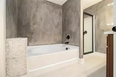 2249 Mulsanne Drive, Lithonia, GA 30058 - Photo 15