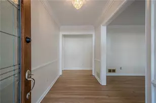 45 Brandon Ridge Dr, Atlanta, GA 30328 - Photo 11