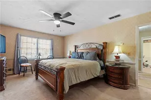 1751 Pierce Arrow Pkwy, Tucker, GA 30084 - Photo 19