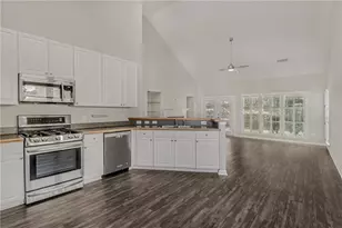 4785 Pomarine Circle, Peachtree Corners, GA 30092 - Photo 15