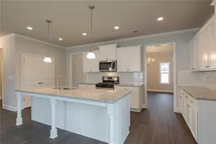 8230 Calloway Club Dr, Cumming, GA 30028 - Photo 5