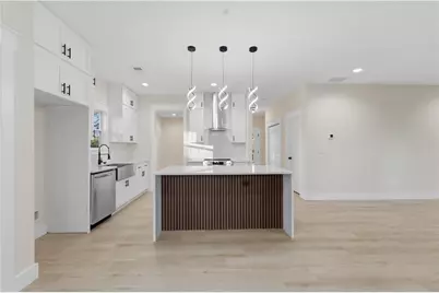 1043 McCalla Street NE, Conyers, GA 30012 - Photo 5