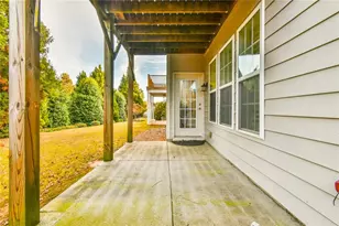 5921 Bellflower Way, Hoschton, GA 30548 - Photo 41