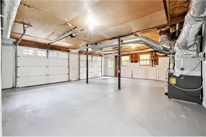 2745 Saxon Drive, Duluth, GA 30096 - Photo 35