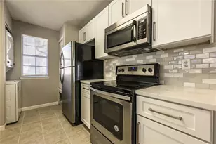 1107 Sandy Ln Dr, Alpharetta, GA 30022 - Photo 13