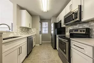 1107 Sandy Ln Dr, Alpharetta, GA 30022 - Photo 13