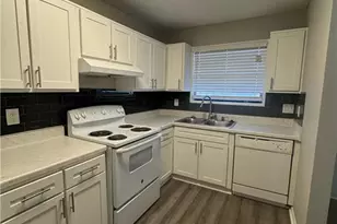 6348 Baker Ct, Peachtree Corners, GA 30092 - Photo 7