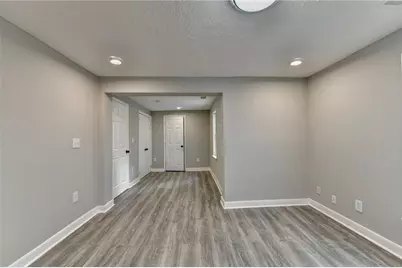 574 Glendale Road, Scottdale, GA 30079 - Photo 23