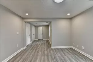 574 Glendale Rd, Scottdale, GA 30079 - Photo 23