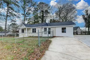 574 Glendale Rd, Scottdale, GA 30079 - Photo 3