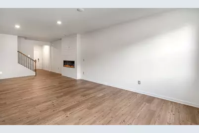 420 Point Place Drive, Loganville, GA 30052 - Photo 11