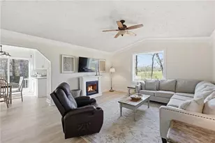 4123 Leach Rd, Gainesville, GA 30506 - Photo 9